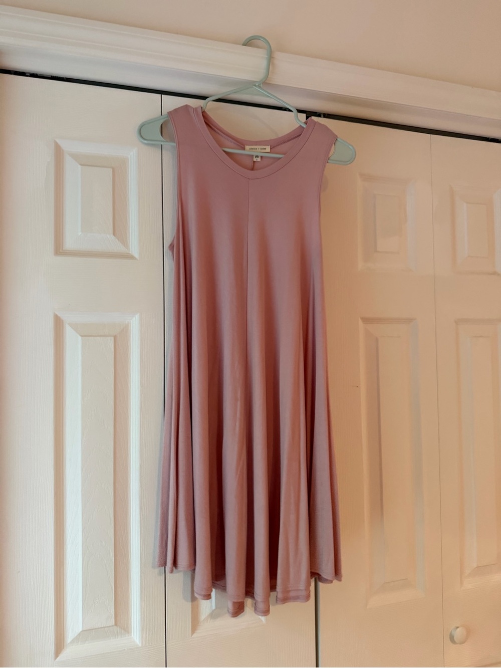 silence + noise Sleeveless Midi Dress in Mauve Pink